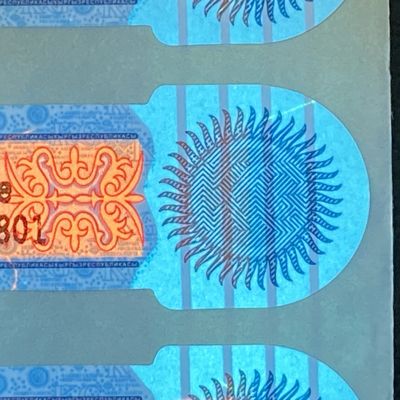 Roll/Sheet Packing Holographic Security Stickers - Customization Available