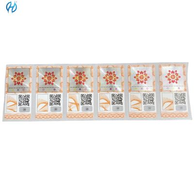 Printing Technology QR Code Label Roll Packaging Black And White