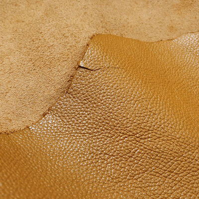 สติกเกอร์ป้องกันการปลอมแปลงที่มีการยึดเกาะสูง ออกแบบมาให้มีอายุการเก็บรักษา 3 ปี รับประกันการป้องกันการงัดแงะและการยืนยันความถูกต้องของผลิตภัณฑ์